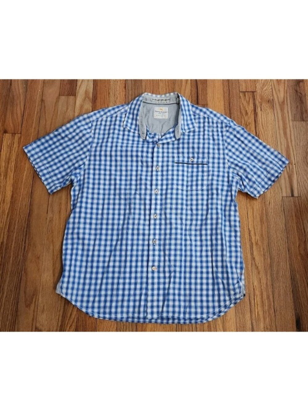 Tommy Bahama Jeans Shirt Large Blue Plaid Short Sleeve Button Casual Beach Light